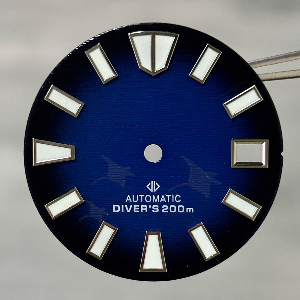 Tarcza zegarka Ocean Wave Mant – Automatic Dive Watch 200M Nh35 Movement recenzja i cena